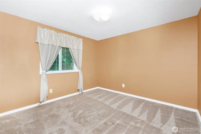 Property photo for 8310 207th Street E, Spanaway photo 14