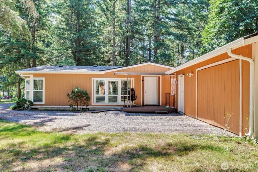 Property photo for 8310 207th Street E, Spanaway photo 4