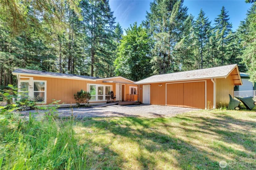 Property photo for 8310 207th Street E, Spanaway photo 3