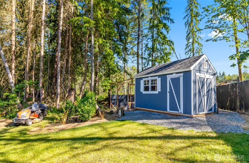 Property photo for 13426 108th Street Ne, Lake Stevens photo 33