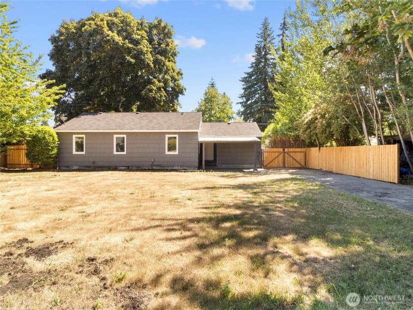 Property photo for 4422 16th Avenue Se, Lacey photo 25