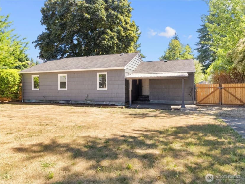 Property photo for 4422 16th Avenue Se, Lacey photo 23
