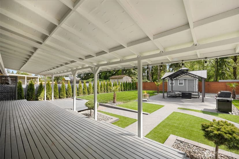 Property photo for 130 105th Street Se, Everett photo 23