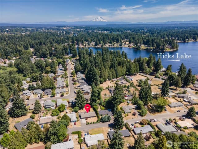 Property photo for 2208 Trillium Street Se, Lacey photo 2