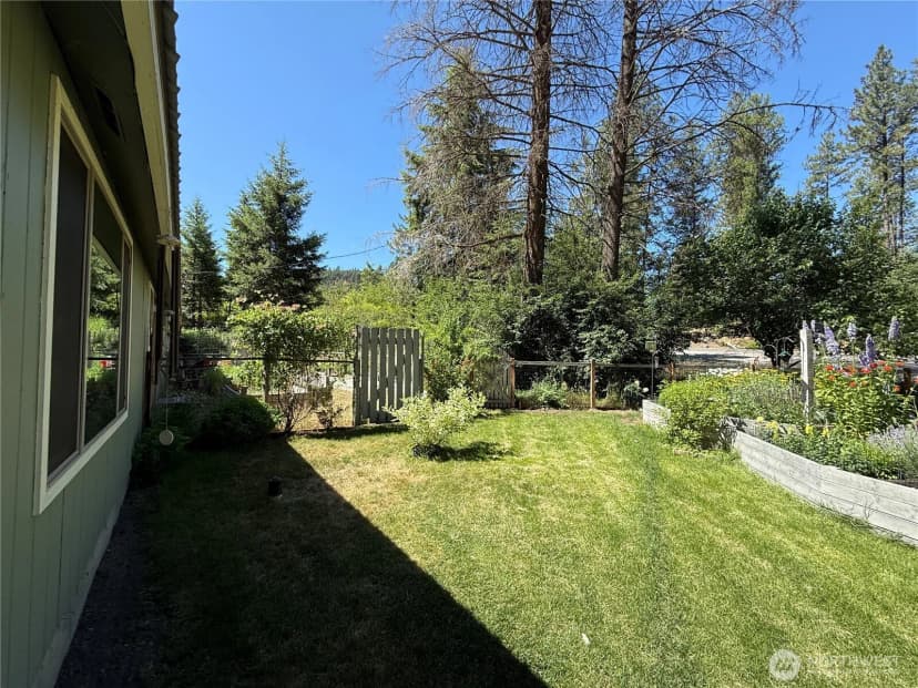 Property photo for 30545 E Highway 20, Republic photo 25