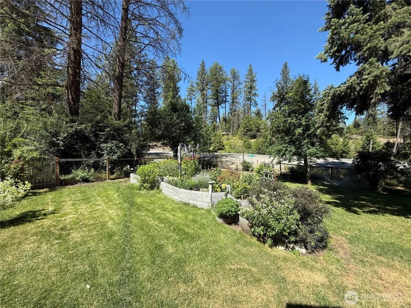 Property photo for 30545 E Highway 20, Republic photo 29