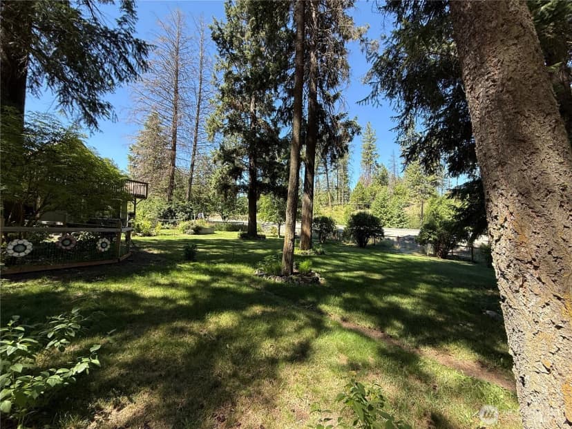 Property photo for 30545 E Highway 20, Republic photo 31