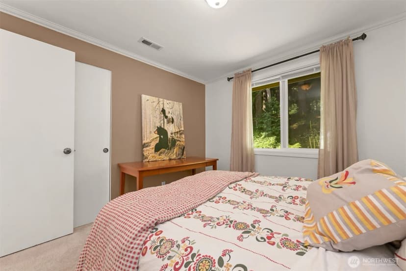 Property photo for 45 Windward Drive, Bellingham photo 27