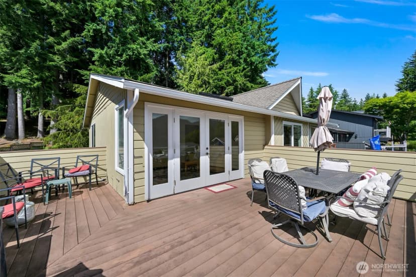 Property photo for 45 Windward Drive, Bellingham photo 37