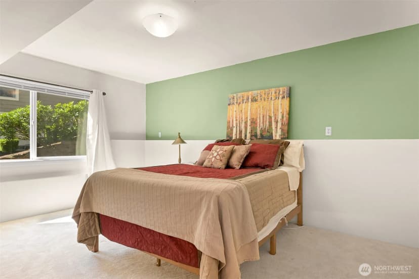 Property photo for 45 Windward Drive, Bellingham photo 21
