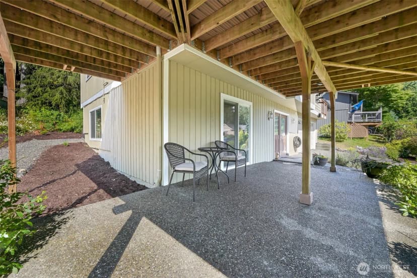 Property photo for 45 Windward Drive, Bellingham photo 33