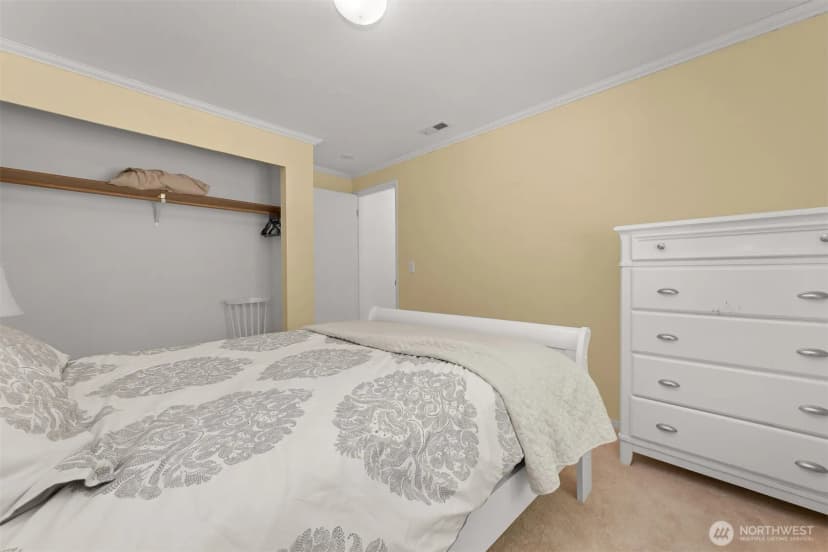 Property photo for 45 Windward Drive, Bellingham photo 30