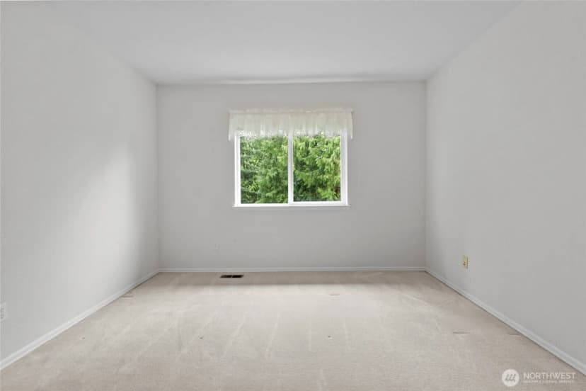 Property photo for 4015 E Broadway Street, Mount Vernon photo 31