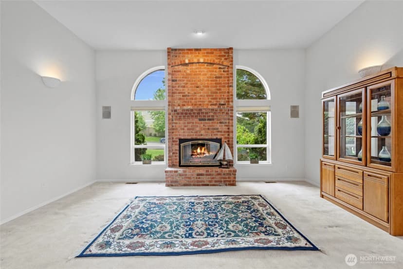 Property photo for 4015 E Broadway Street, Mount Vernon photo 10