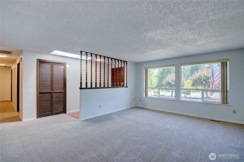 Property photo for 801 N 30th Street, Mount Vernon photo 6