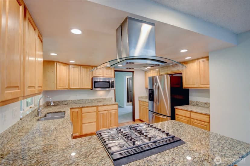 Property photo for 801 N 30th Street, Mount Vernon photo 16