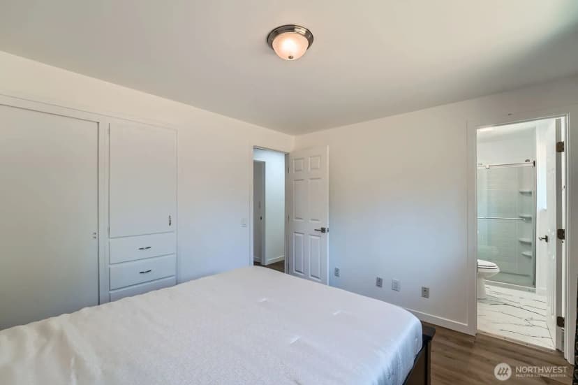 Property photo for 721 S 304th Street, Federal Way photo 16