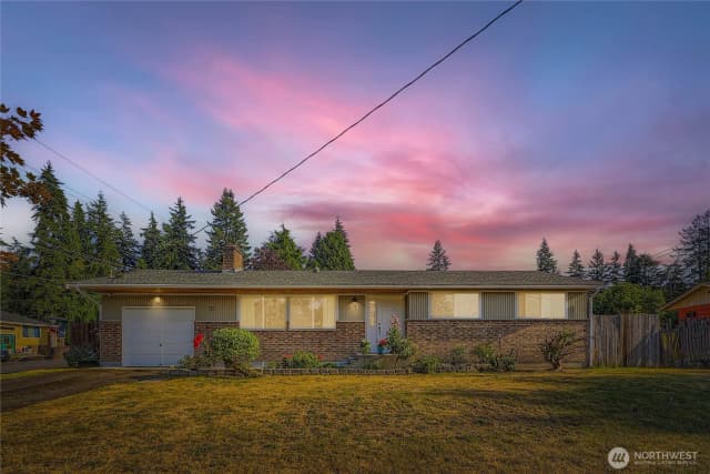 Property photo for 721 S 304th Street, Federal Way