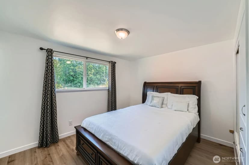 Property photo for 721 S 304th Street, Federal Way photo 15