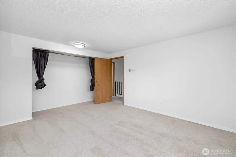Property photo for 24814 Se 145th Lane, Kent photo 20
