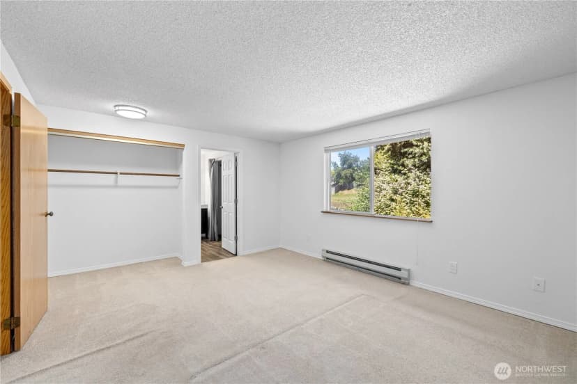 Property photo for 24814 Se 145th Lane, Kent photo 16