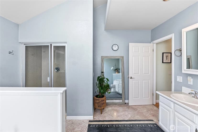 Property photo for 4111 N 9th Street, Tacoma photo 14