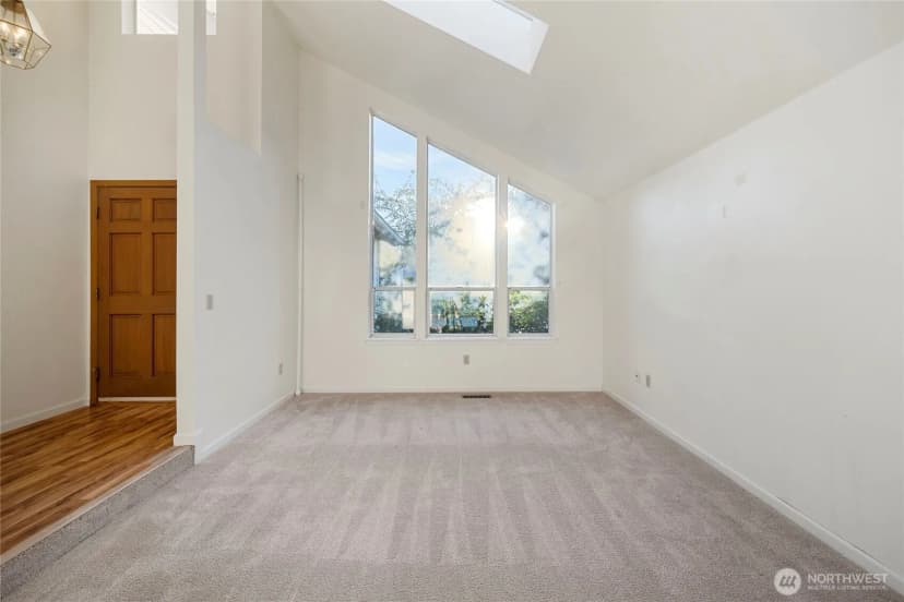 Property photo for 28008 230th Avenue Se, Maple Valley photo 6