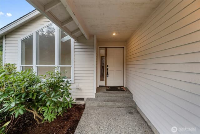 Property photo for 28008 230th Avenue Se, Maple Valley photo 2