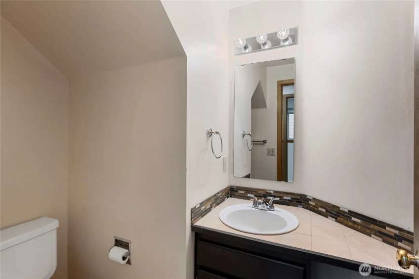 Property photo for 28008 230th Avenue Se, Maple Valley photo 21