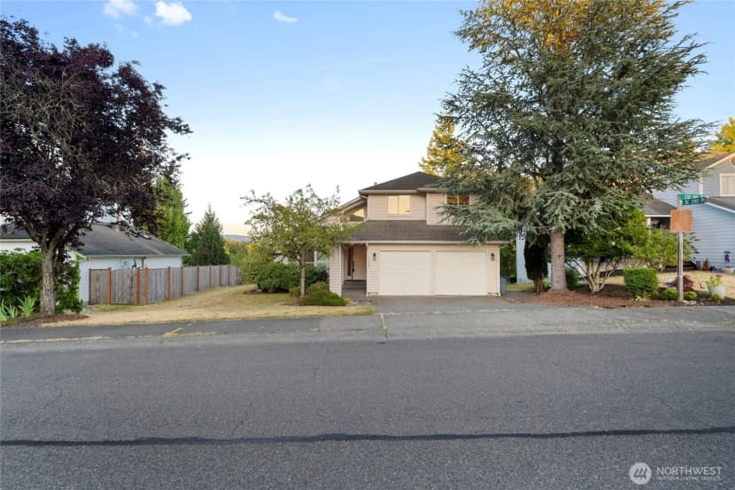 Property photo for 28008 230th Avenue Se, Maple Valley photo 36
