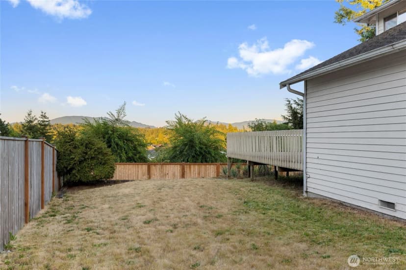 Property photo for 28008 230th Avenue Se, Maple Valley photo 34