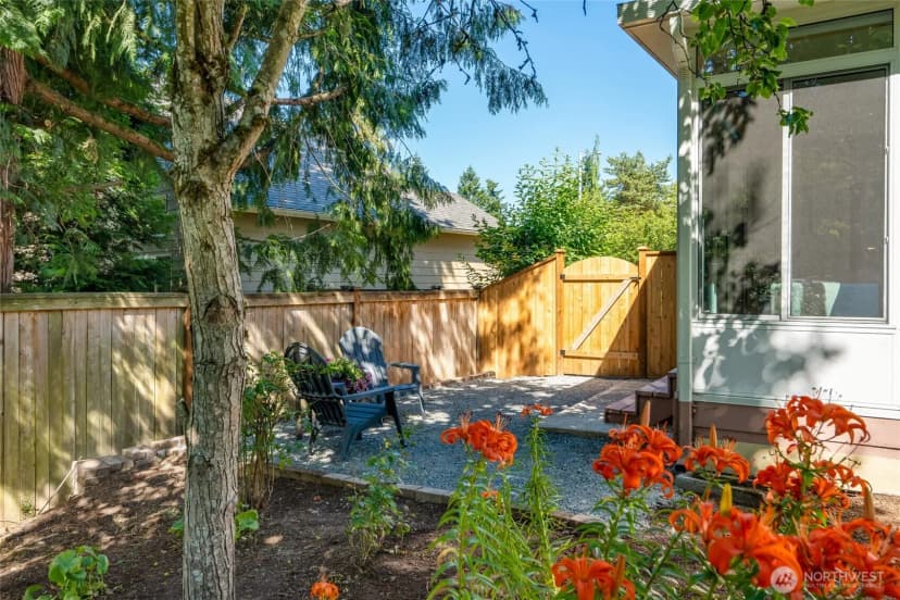 Property photo for 10516 29th Avenue Se, Everett photo 27