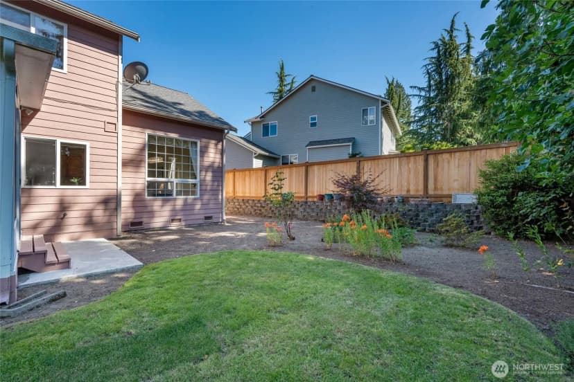Property photo for 10516 29th Avenue Se, Everett photo 28