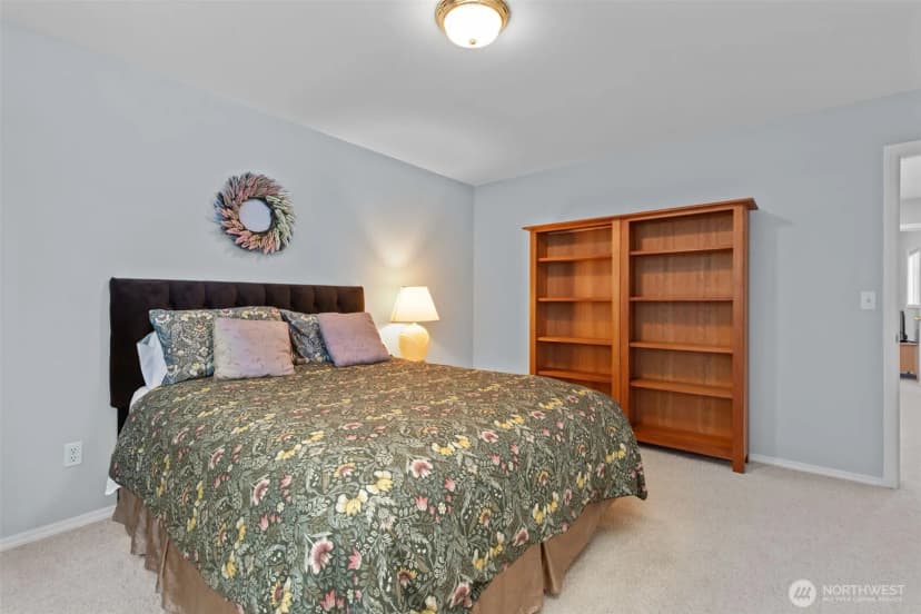 Property photo for 13804 Se 255th Place, Kent photo 18