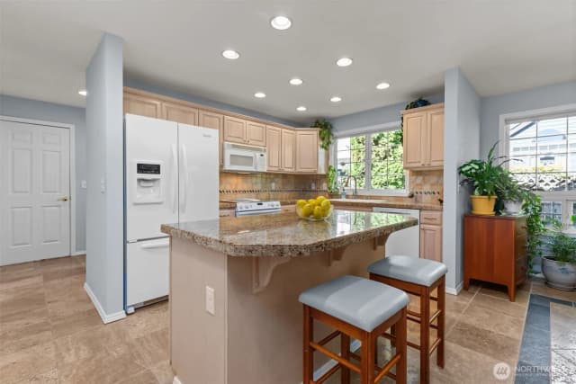 Property photo for 13804 Se 255th Place, Kent photo 4