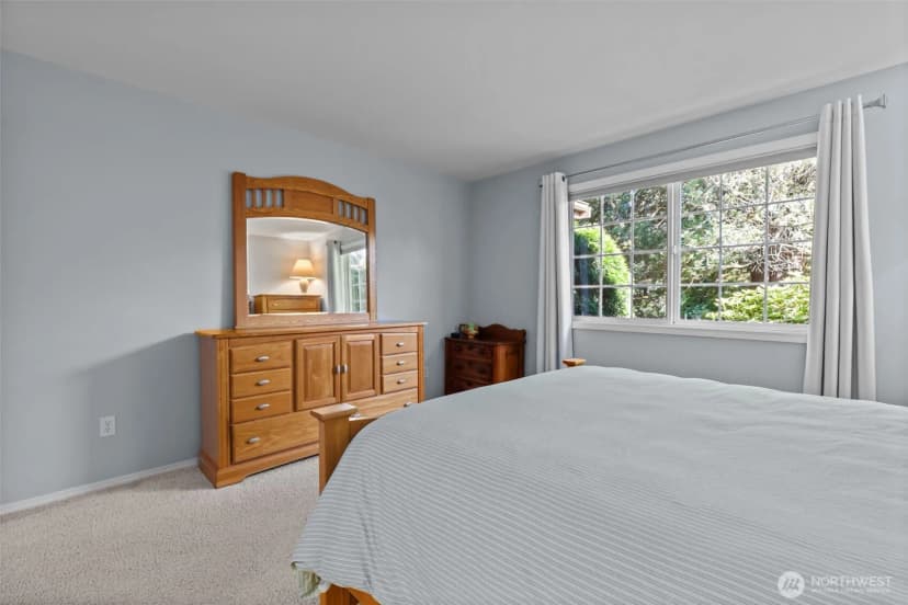 Property photo for 13804 Se 255th Place, Kent photo 12