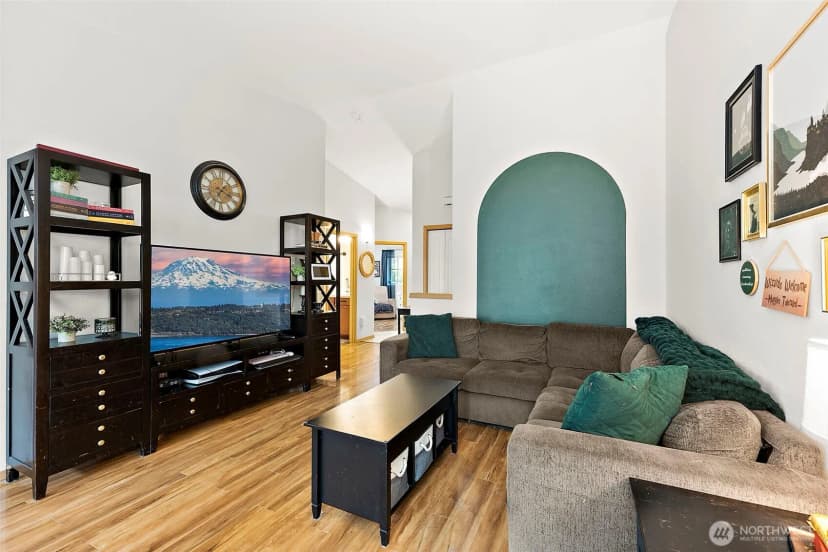 Property photo for 6036 Park St E, Fife photo 11