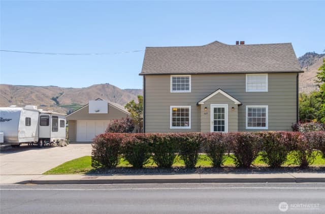 Property photo for 529 Crawford Avenue, Wenatchee
