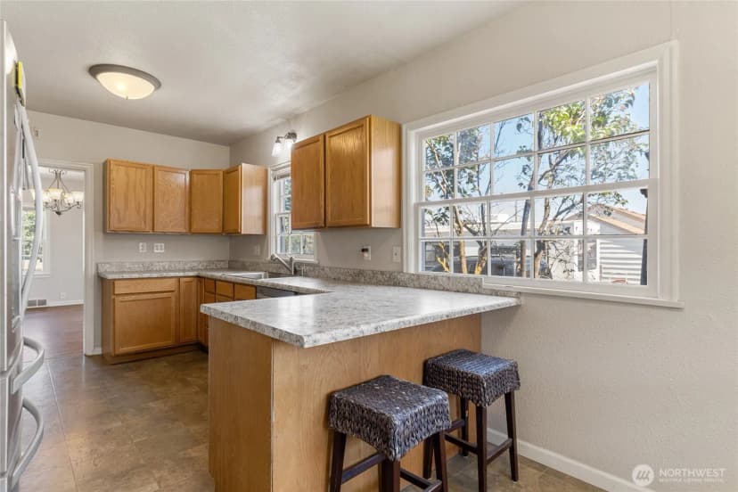 Property photo for 529 Crawford Avenue, Wenatchee photo 7