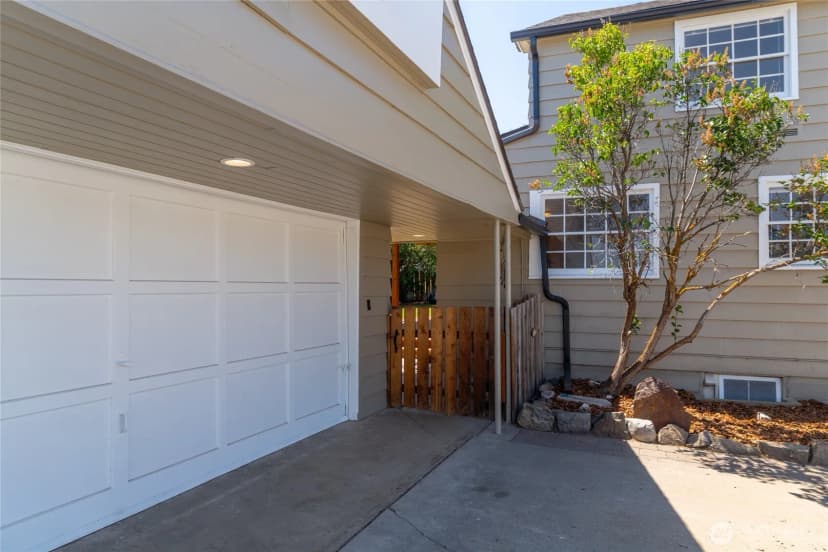 Property photo for 529 Crawford Avenue, Wenatchee photo 39