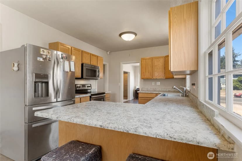 Property photo for 529 Crawford Avenue, Wenatchee photo 5
