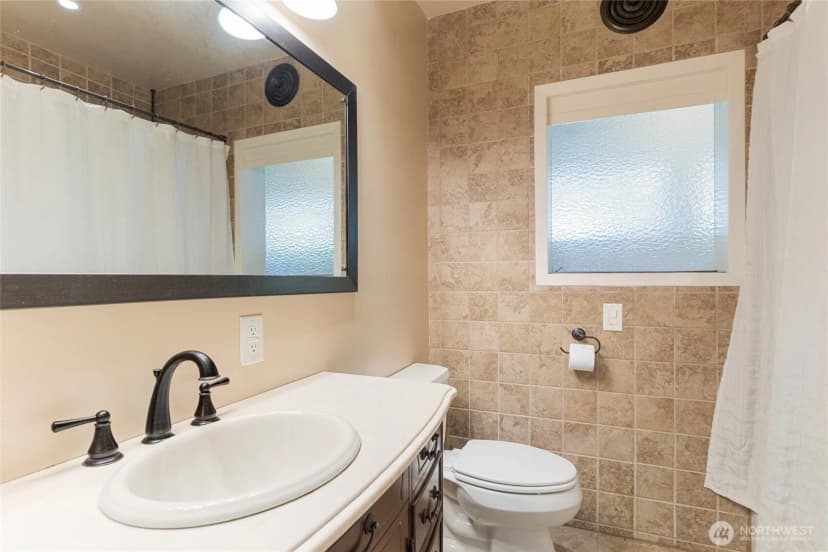 Property photo for 529 Crawford Avenue, Wenatchee photo 14