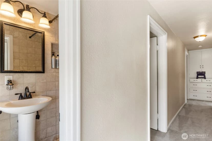 Property photo for 529 Crawford Avenue, Wenatchee photo 17