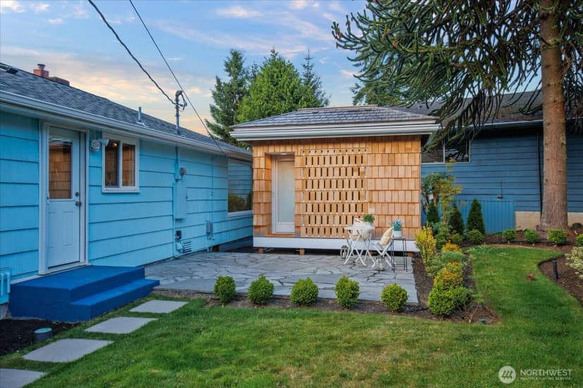 Property photo for 1202 44th Street Se, Everett photo 21