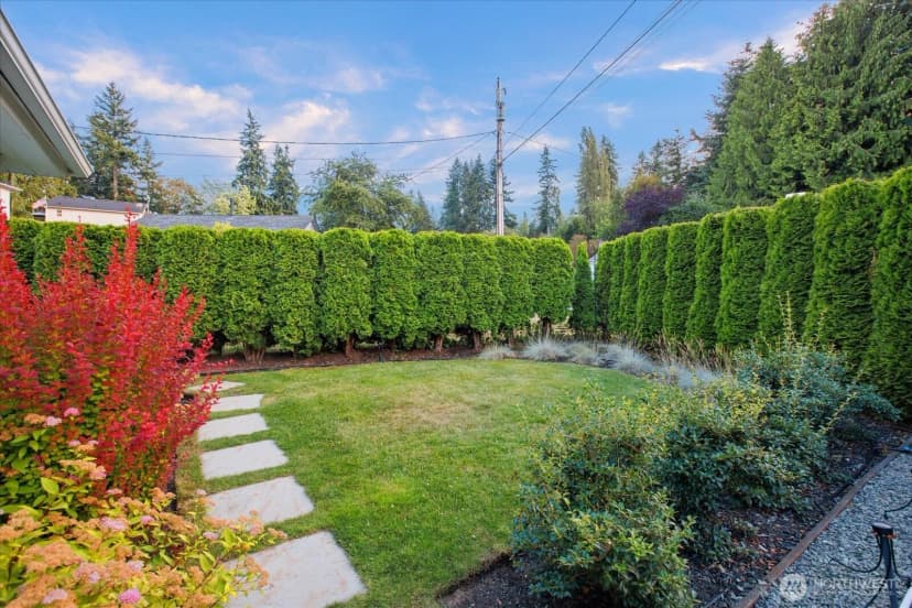 Property photo for 1202 44th Street Se, Everett photo 20