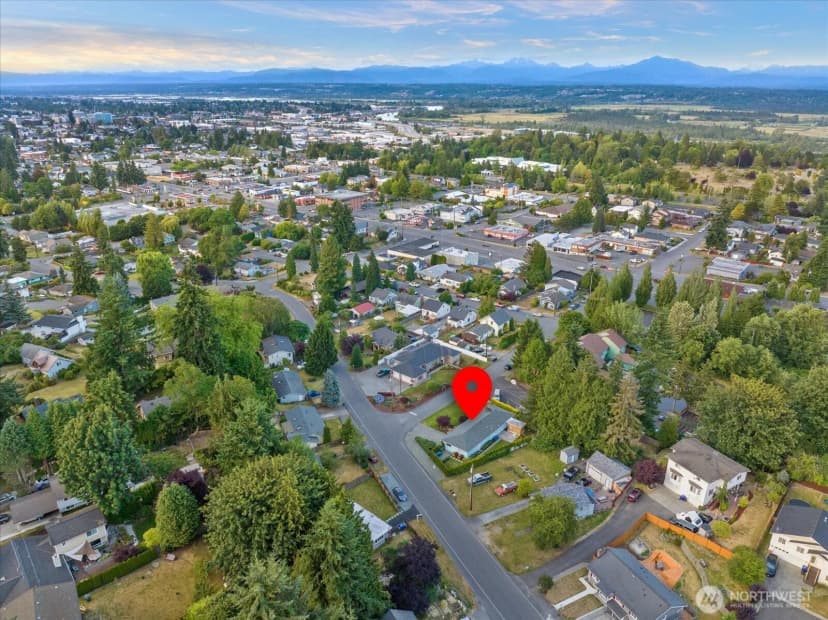 Property photo for 1202 44th Street Se, Everett photo 35