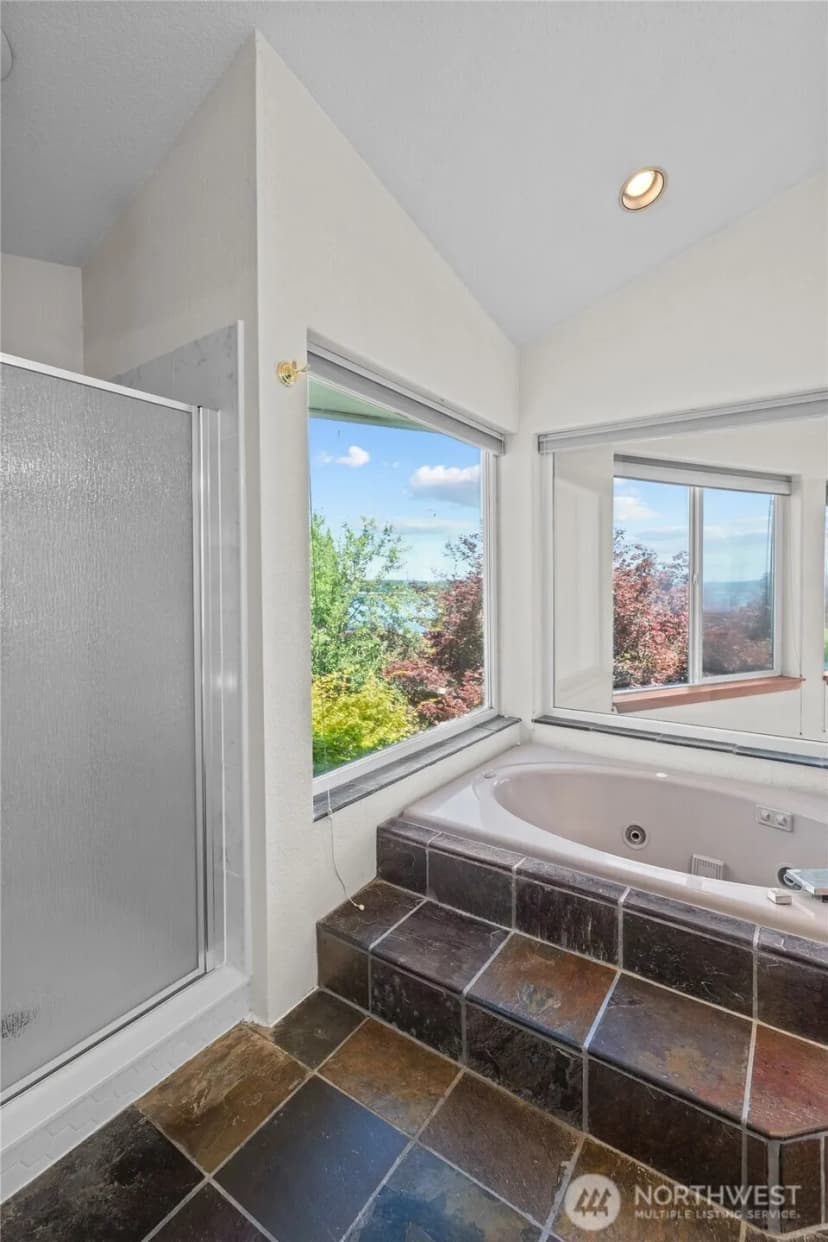 Property photo for 5225 Illahee Lane Ne, Olympia photo 17
