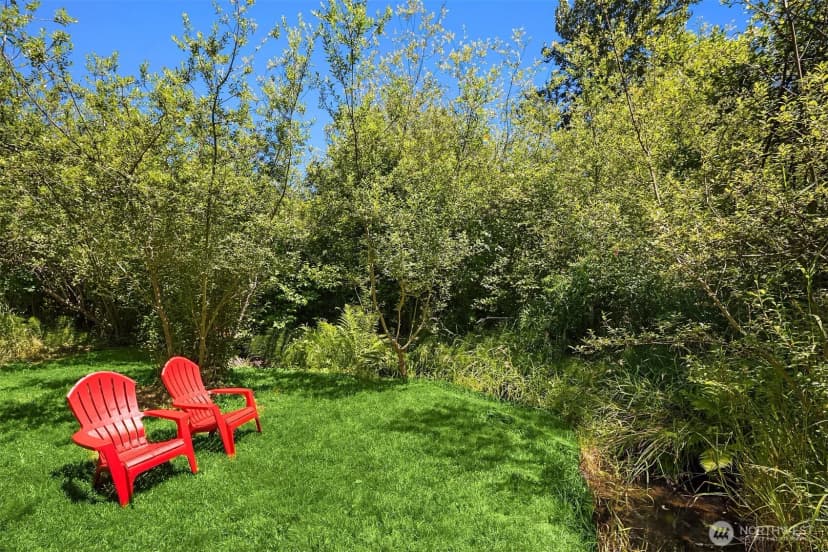 Property photo for 10841 Ne 108th Street, Kirkland photo 34