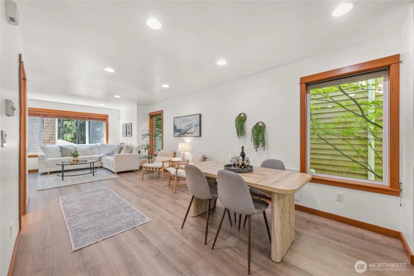 Property photo for 2511 Ne 125th St #a, Seattle photo 15