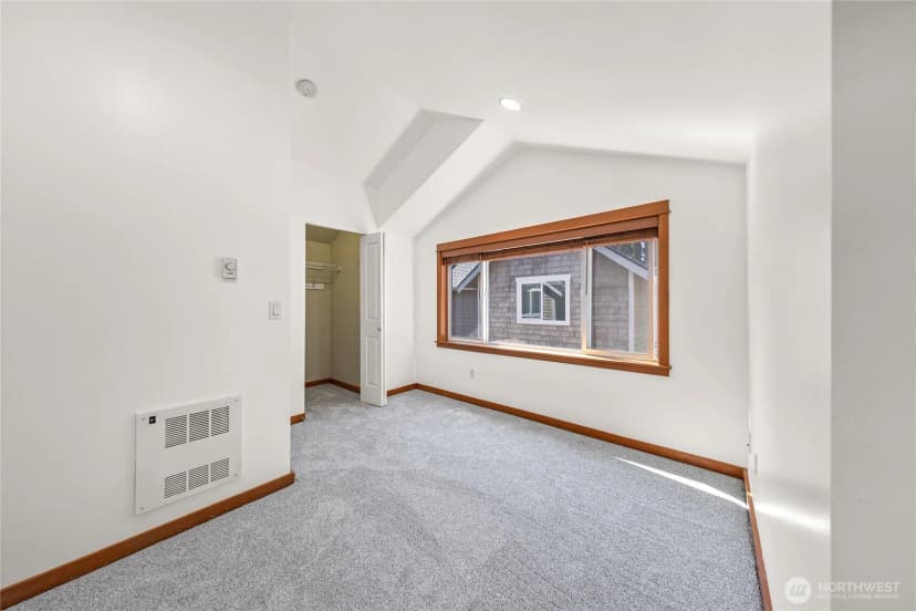 Property photo for 2511 Ne 125th St #a, Seattle photo 19